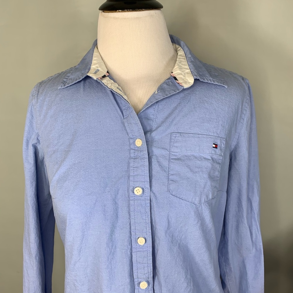 Tommy Hilfiger button down top A67 - Picture 2 of 5